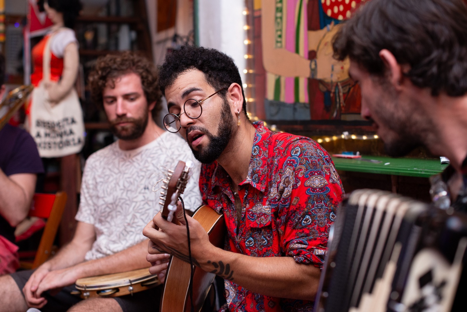 Música no Hall Rio - Marlon e Choro Groove Trio
