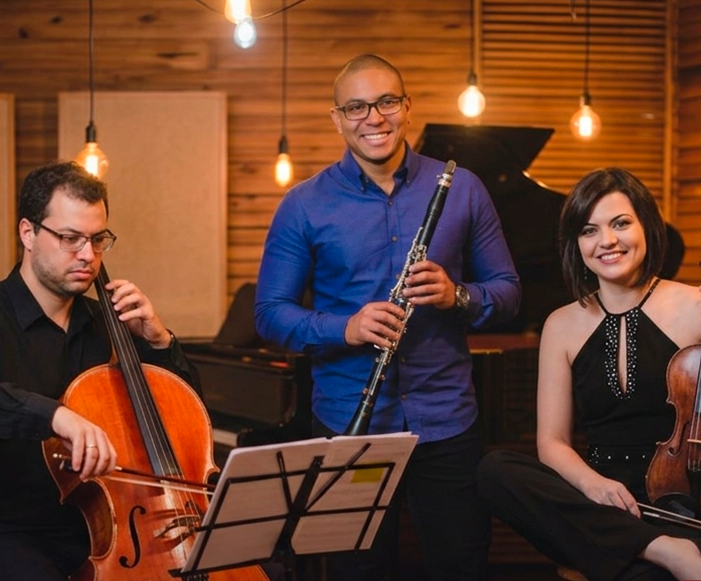 HORA CLÁSSICA CONCERTO - TRIO ÁRIAS&CORDAS
